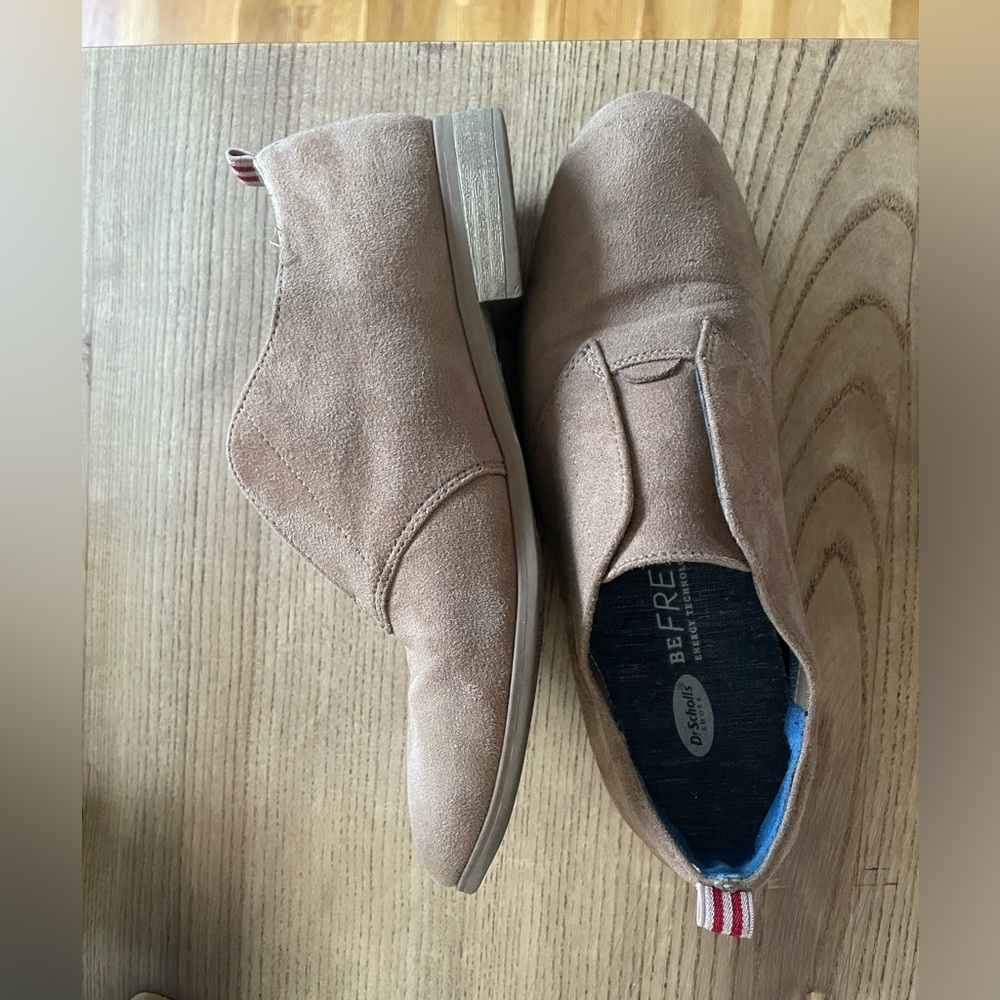 Dr. Scholls women’s loafers SIZE 8.5. Barely worn